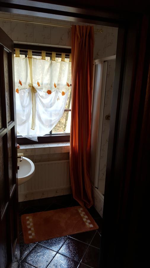 Landhotel Zum Doppeldecker Kirchen  Екстериор снимка