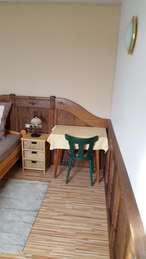 Landhotel Zum Doppeldecker Kirchen  Екстериор снимка